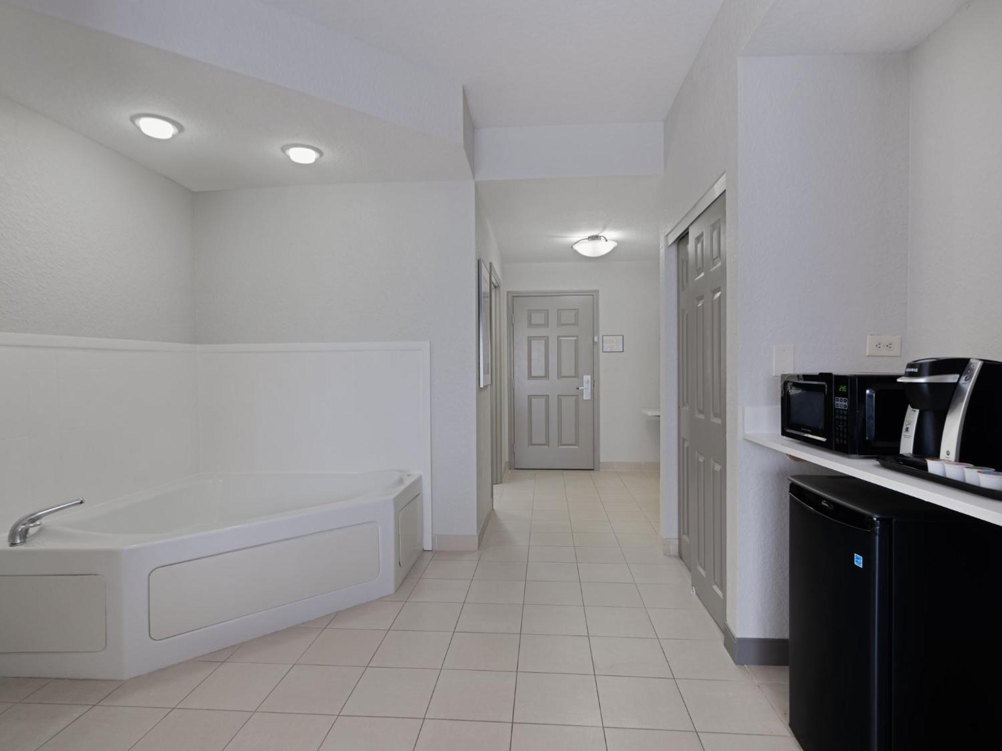 Holiday Inn Express & Suites Lakeland North I-4 By Ihg Exteriér fotografie